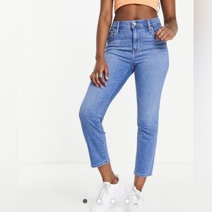 Levi's Women’s 724 High Rise Straight Crop Jeans Size 31